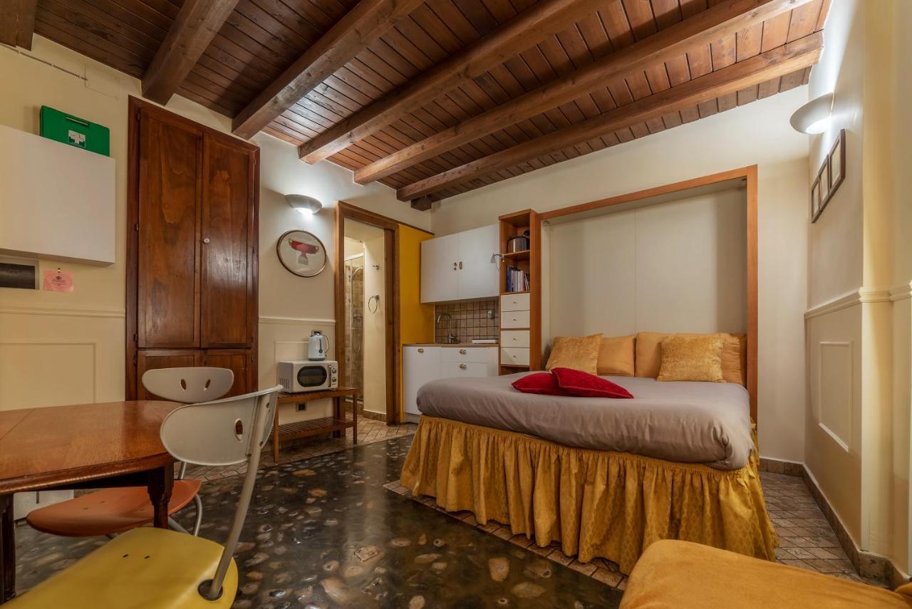Piazza Navona Cozy And Central Studio Рим Экстерьер фото