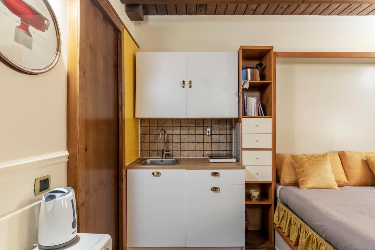 Piazza Navona Cozy And Central Studio Рим Экстерьер фото